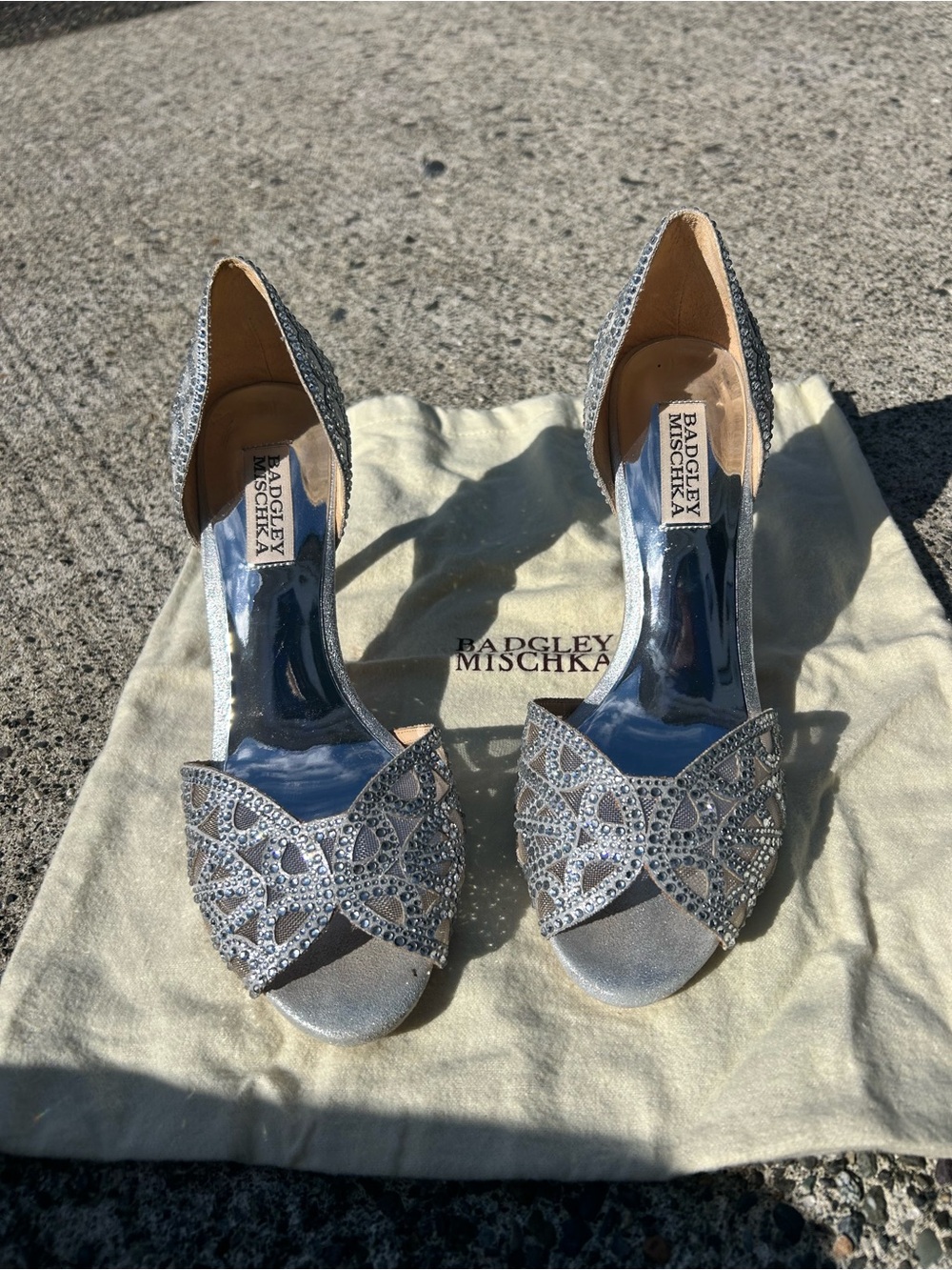 Badgley Mischka Silver Embellished Open-Toe Women’s Heels new no tag dust bag